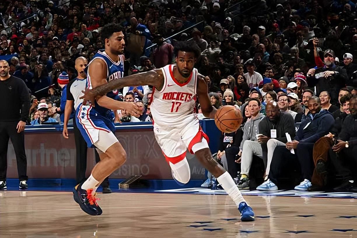 九游官网-攻防两端都尽力了，可惜火箭锋线新星也救不了两大先发的灾难表现